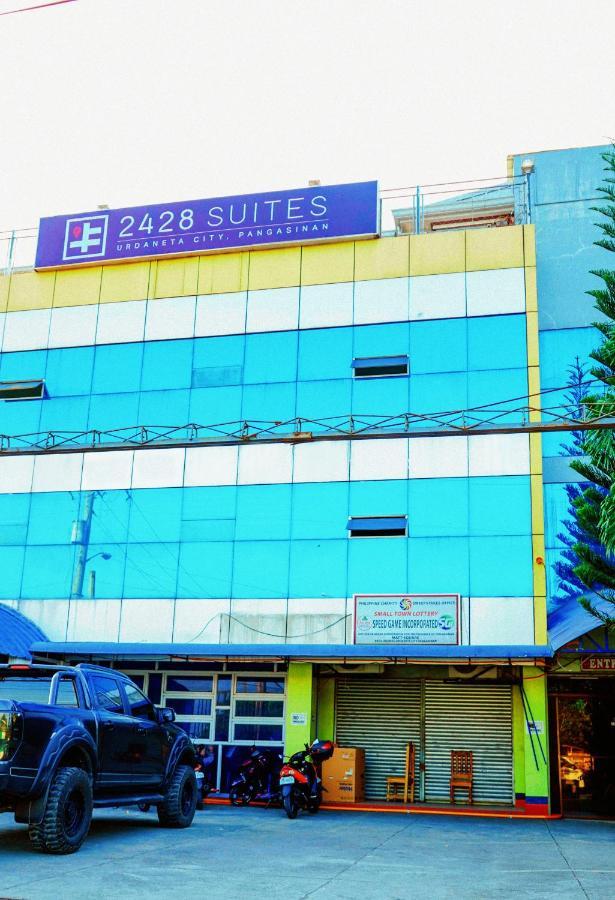 2428 Suites Urdaneta Luaran gambar
